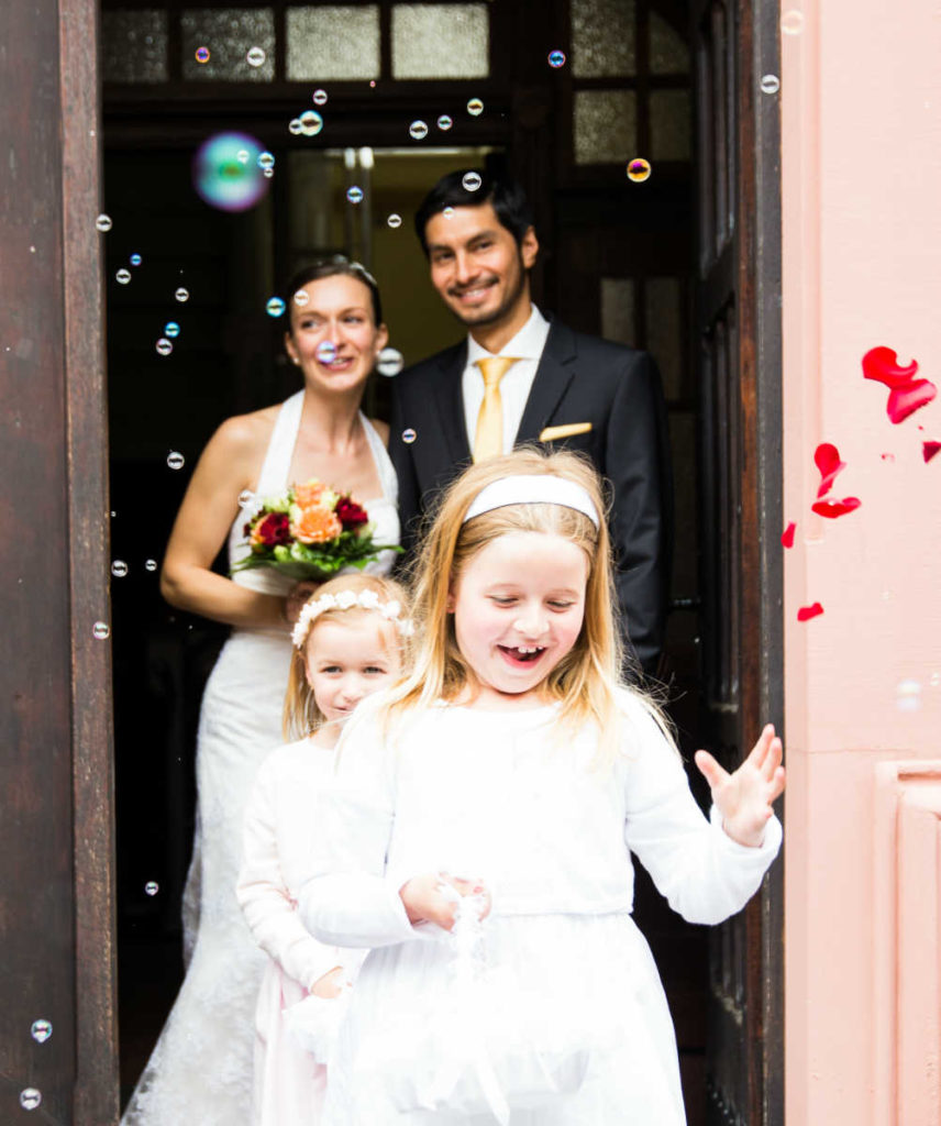 Brautpaar Kirche Pfalz