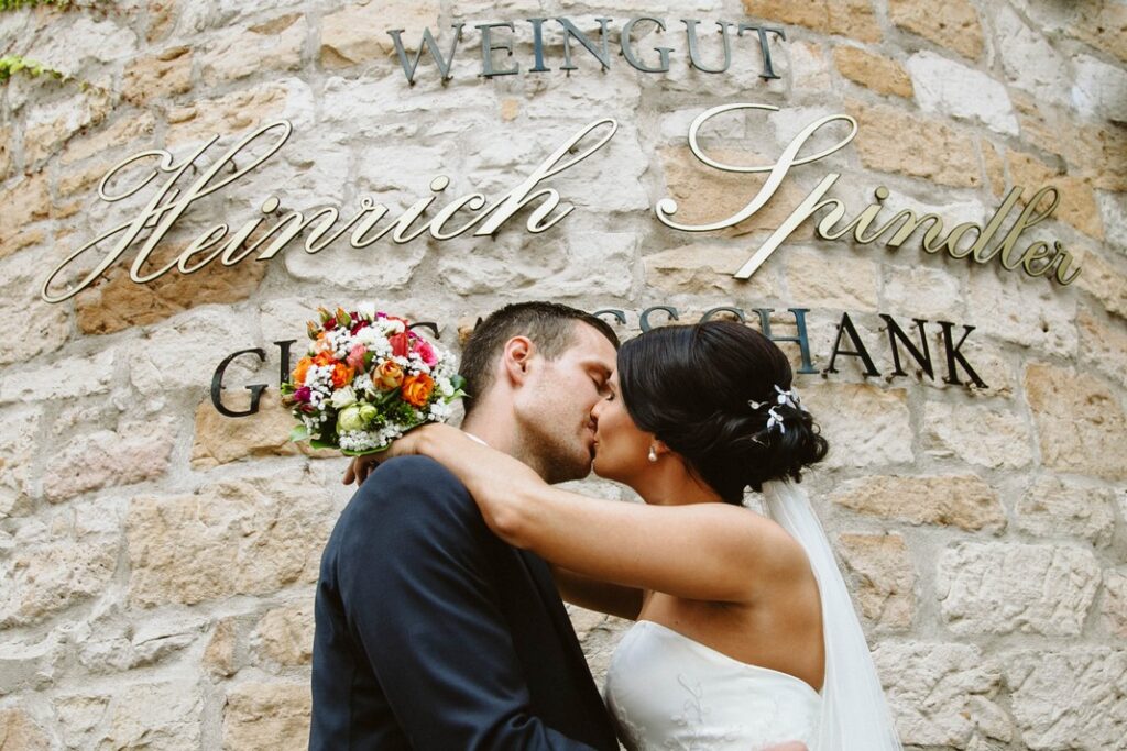 Brautpaar Weingut Spindler in ForstPfalz
